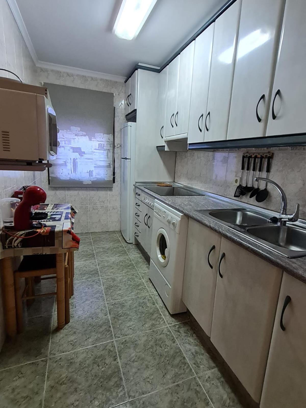 Apartamentos Los Robles Alcala del Jucar Extérieur photo